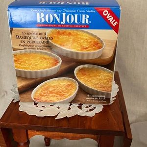 New Vintage Bonjour creme brûlée ramekin set of 4, ovale